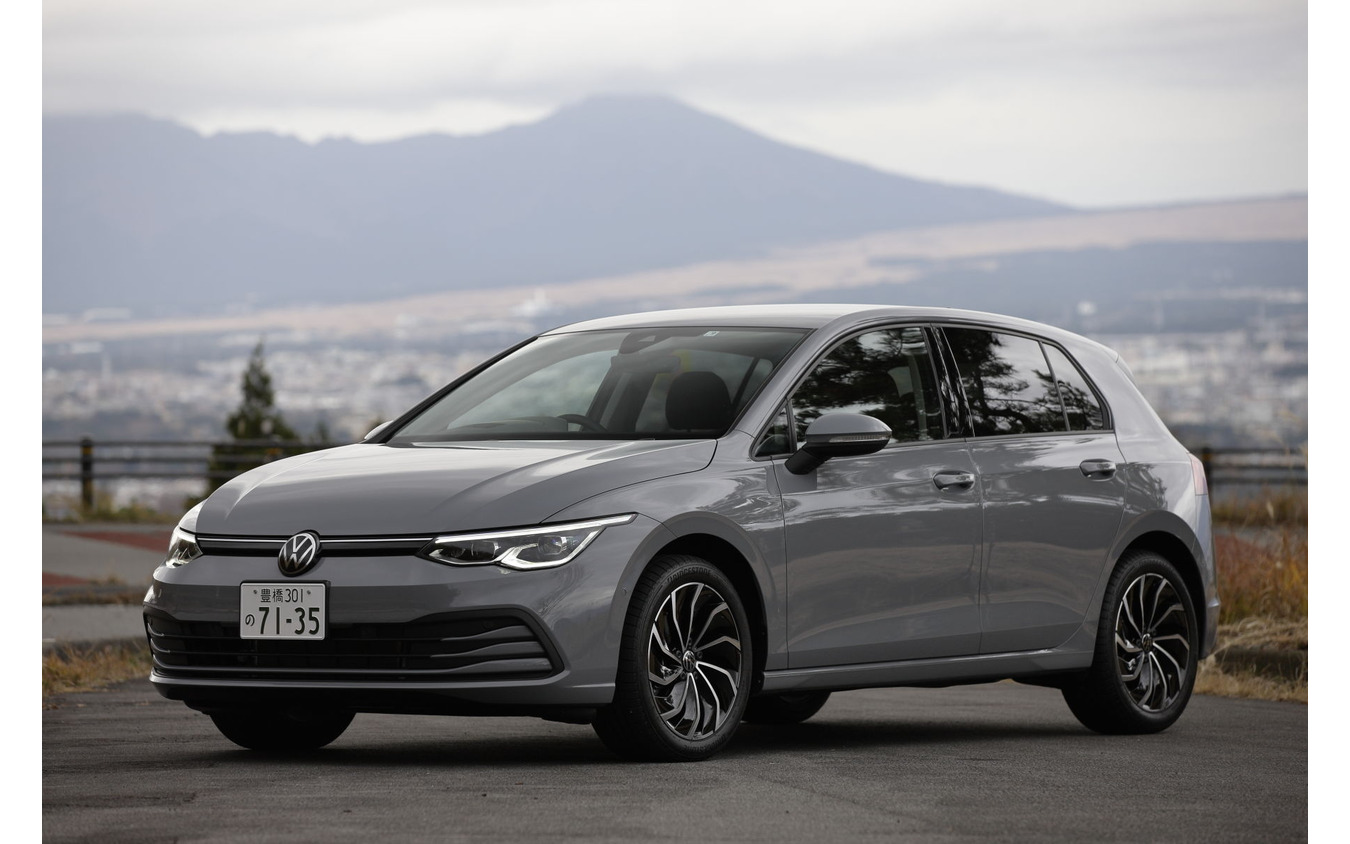 VW ゴルフ TDI アクティブアドバンス