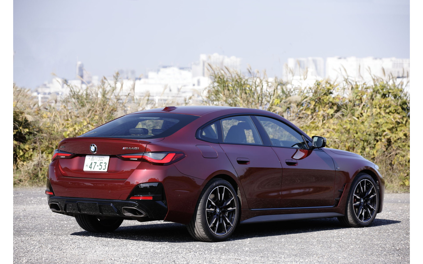BMW M440i xDrive グランクーペ