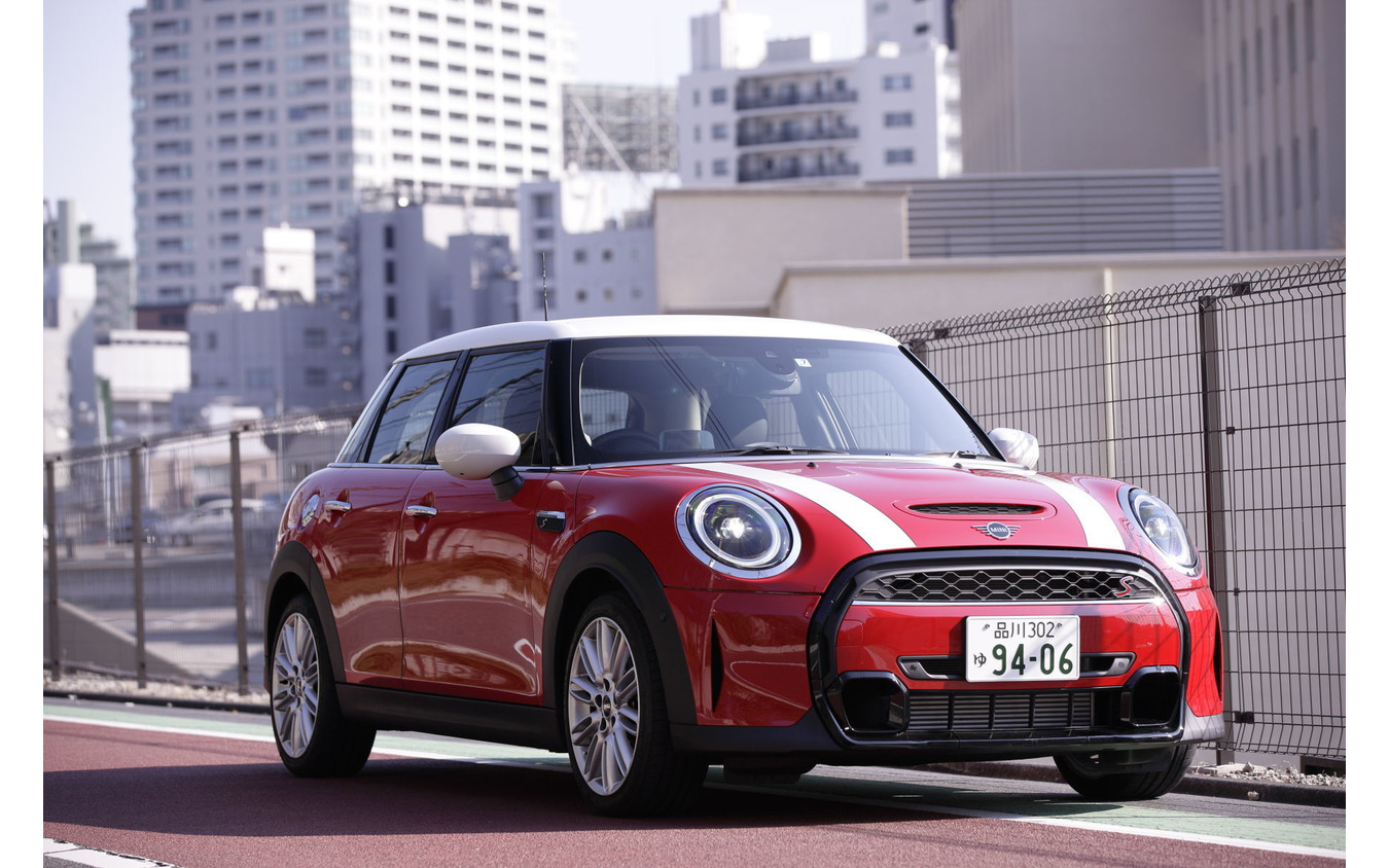 MINI クーパーSD 新型試乗】輸入車ベストセラーの理由は「フツーの ...