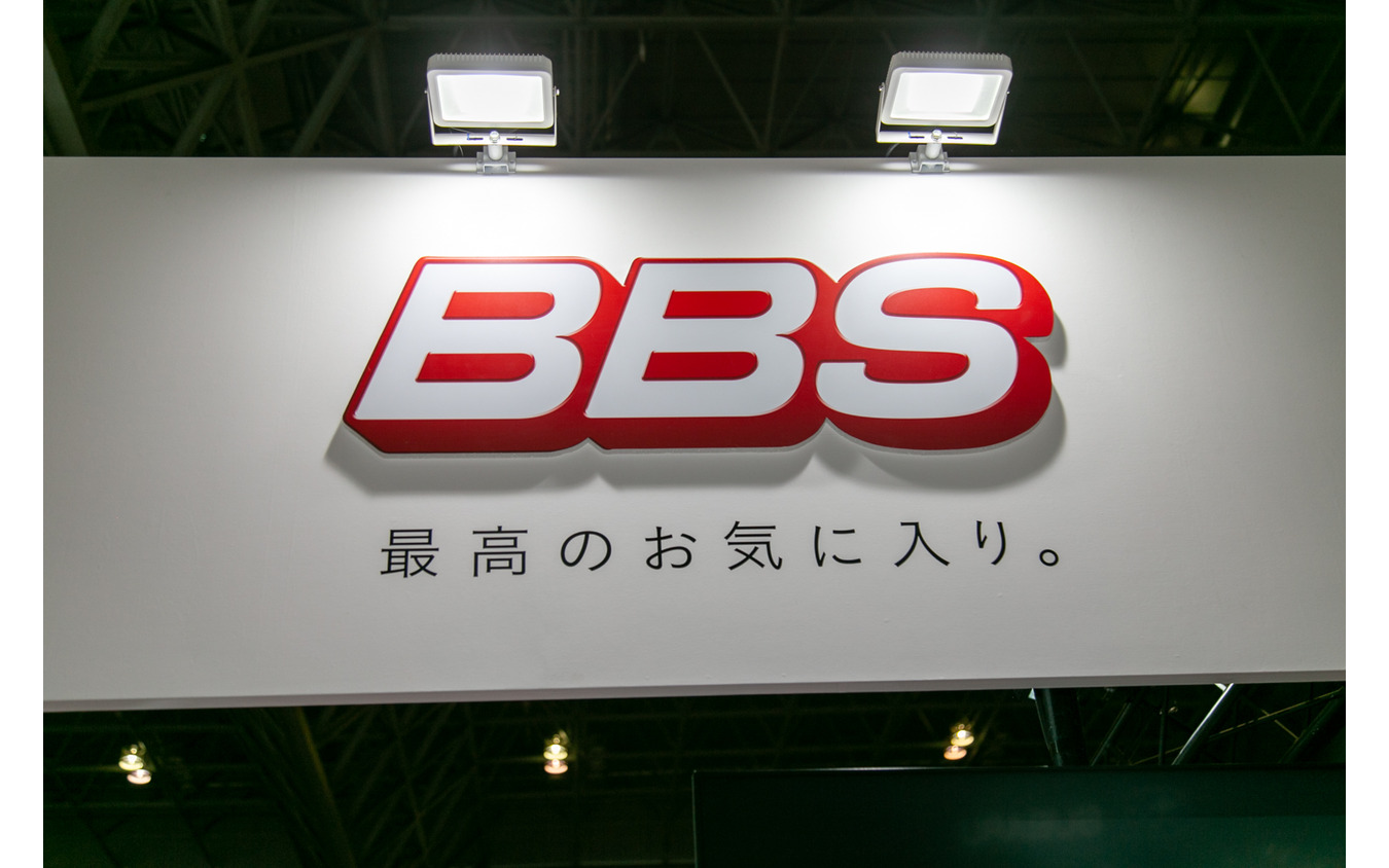 BBS、F1とNASCARへのホイール供給…東京オートサロン2022では実物を展示