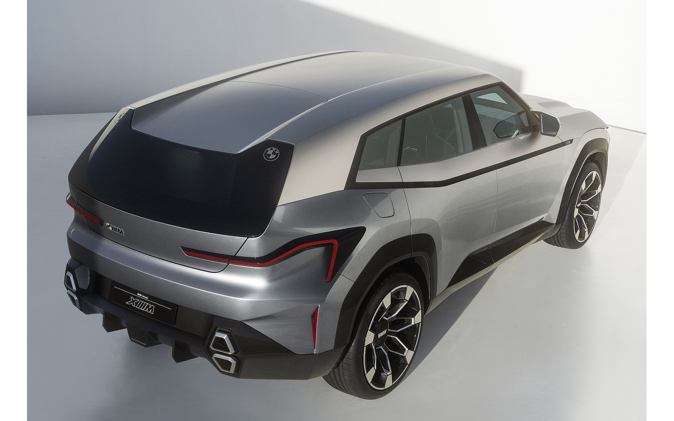 BMW コンセプト XM