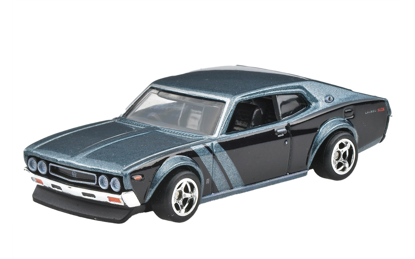 '日産 ローレル 2000SGX(2月下旬発売予定)