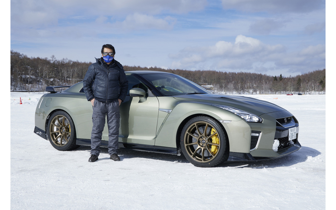 日産GT-Rと中谷明彦氏