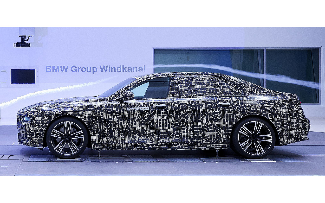 BMW i7 のプロトタイプ