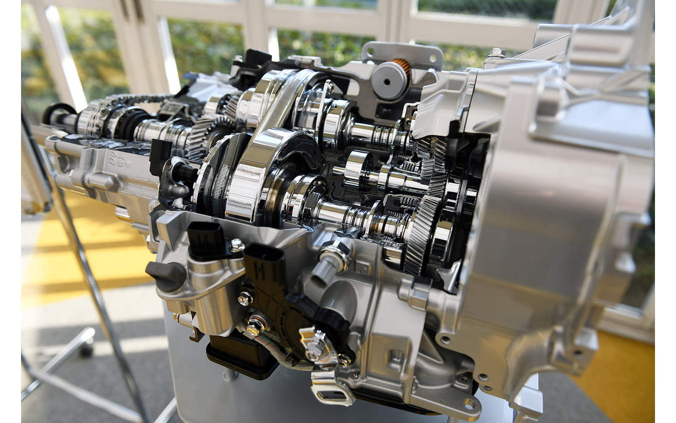ダイハツ ハイゼット&アトレーに搭載された新開発のFR用CVT