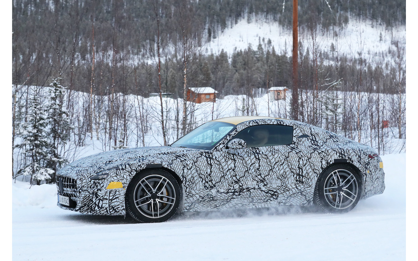 メルセデス AMG GT 次期型プロトタイプ (スクープ写真)