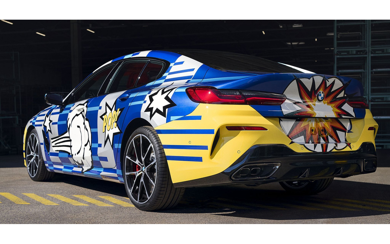 BMW THE 8 X JEFF KOONS