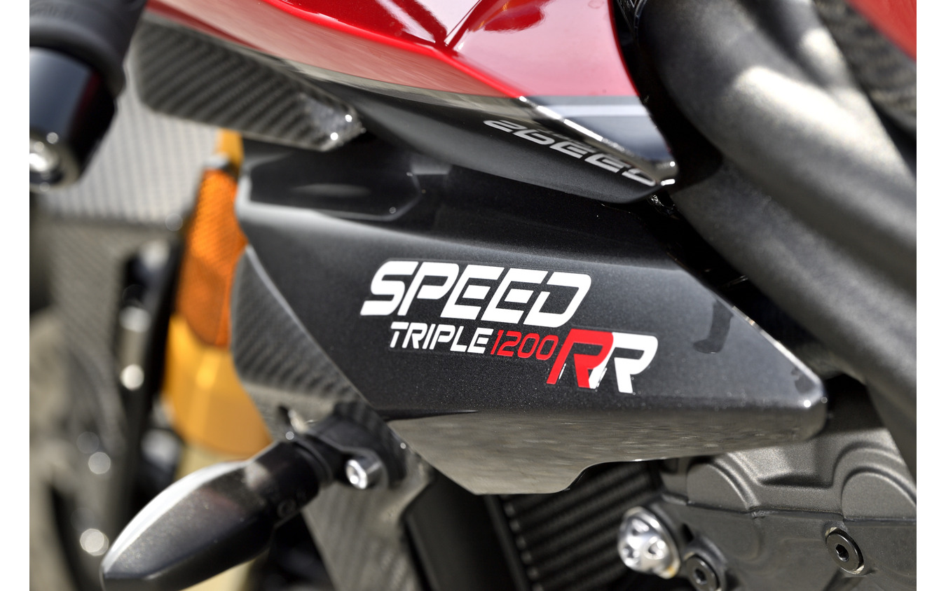 トライアンフ スピードトリプル1200RR