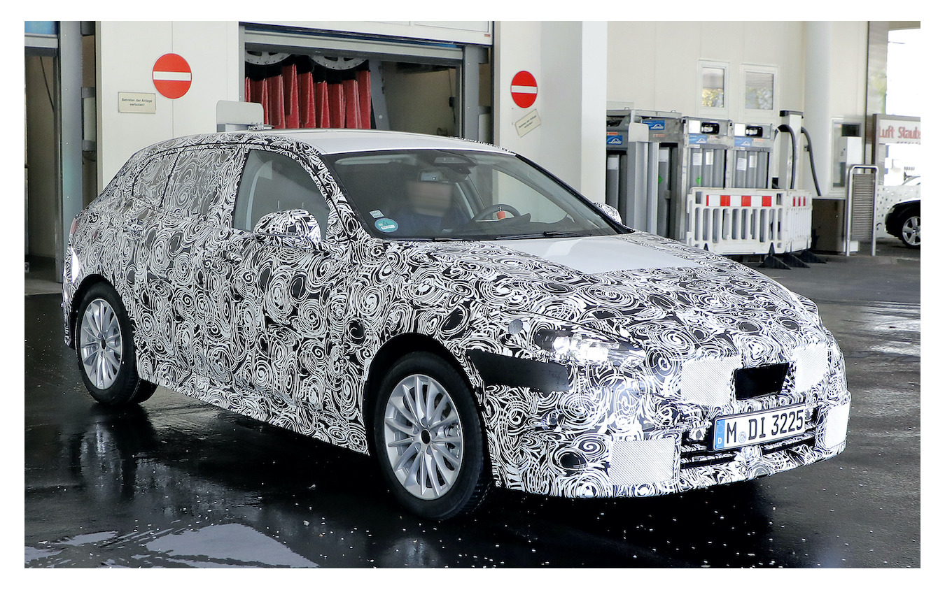BMW 1シリーズ 改良新型プロトタイプ(スクープ写真)