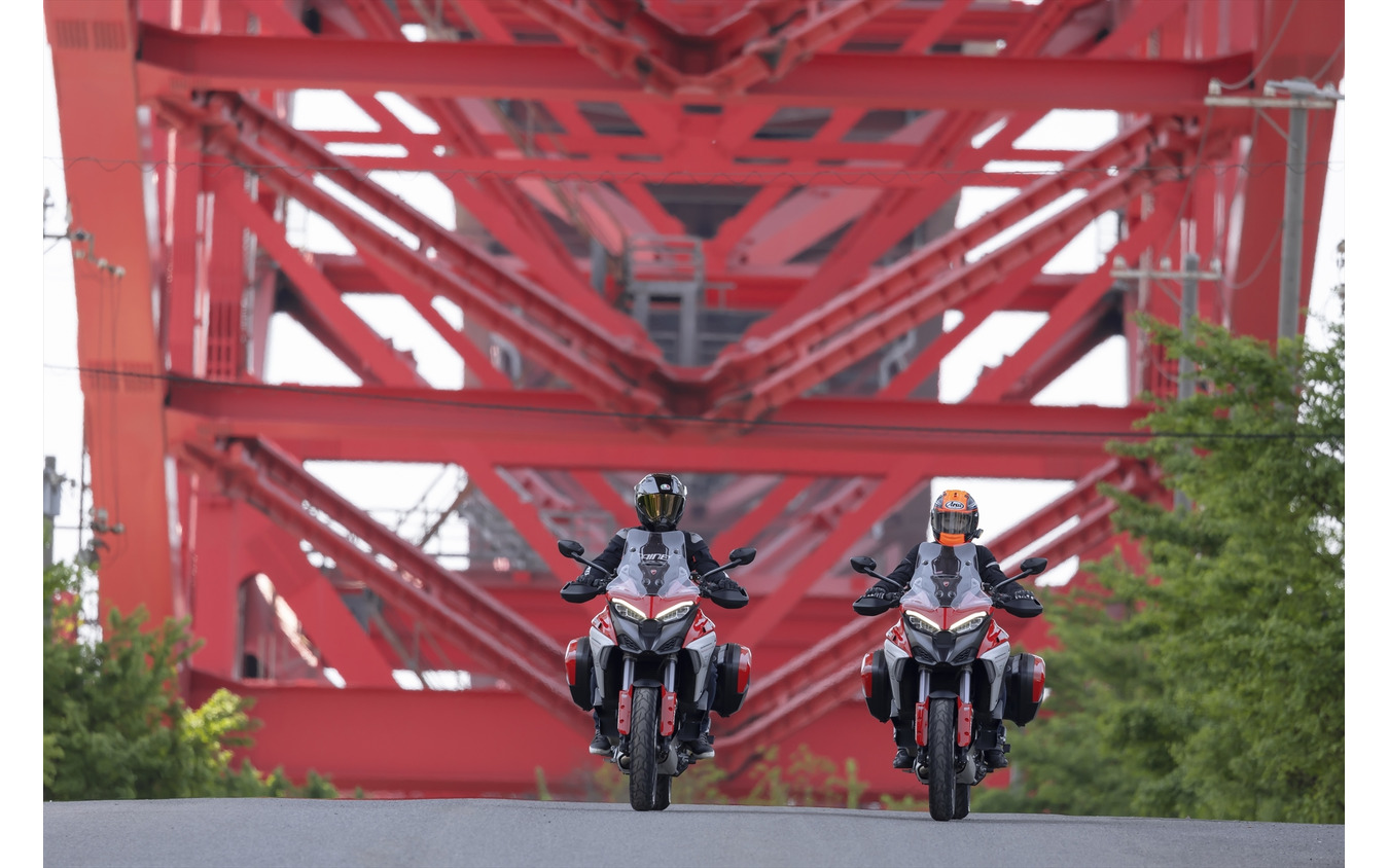 全長980m、世界第3位の長さを誇るトラス橋