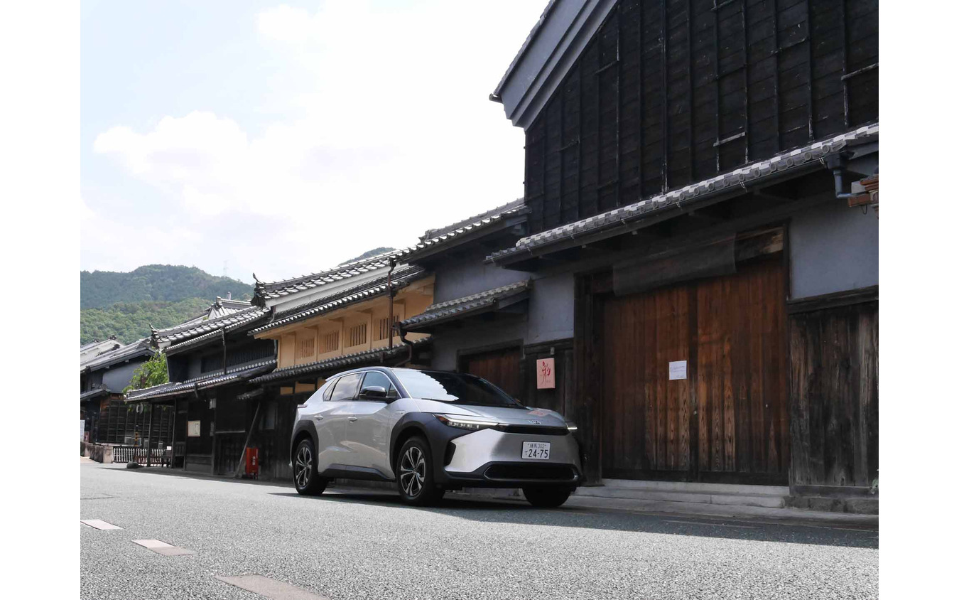 見事に卯建（うだつ）の上がった街並み