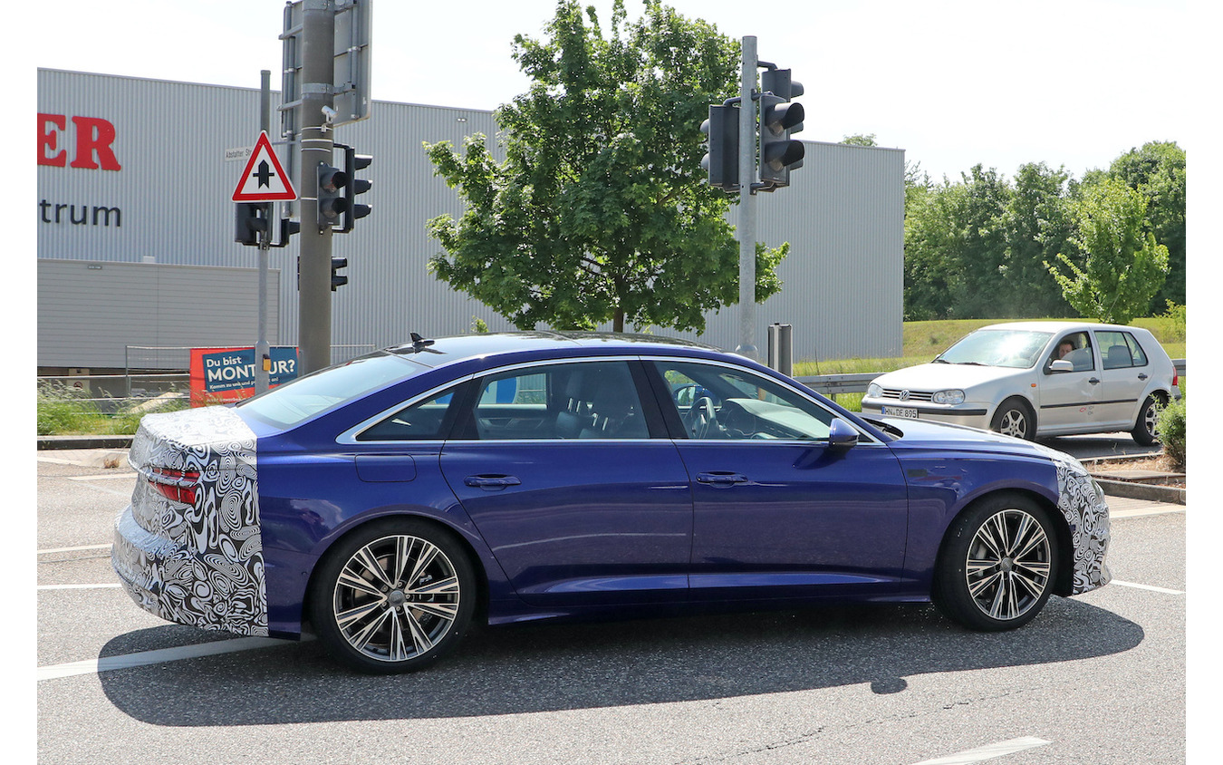 アウディ A6 Sライン 改良新型プロトタイプ(スクープ写真)