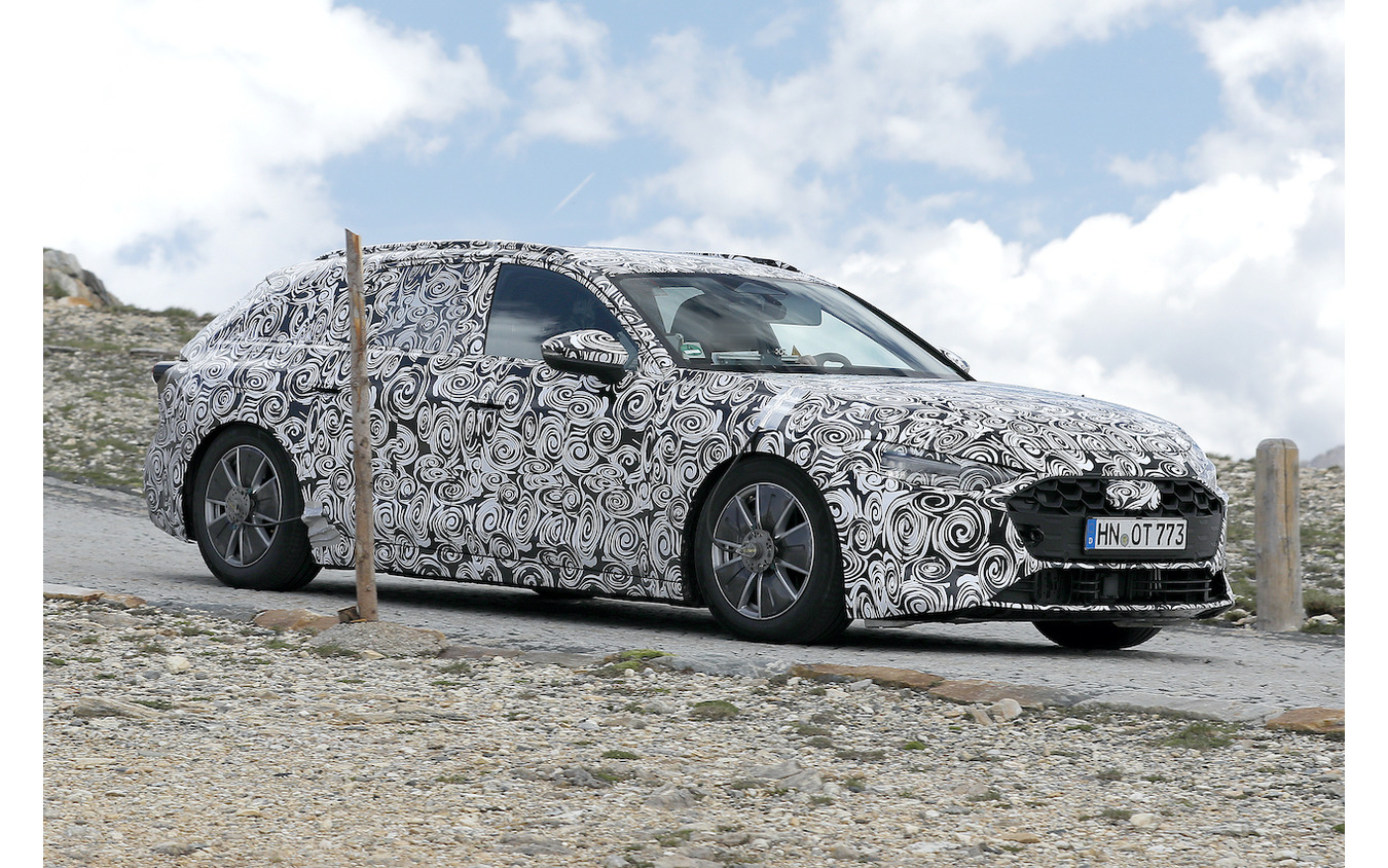 アウディ S4アバント 次期型プロトタイプ(スクープ写真)