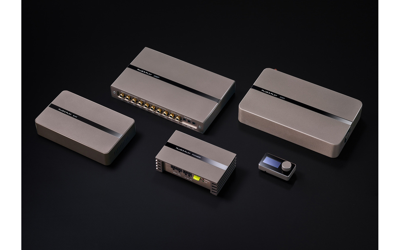 「PLUG&PLAY」の製品群。