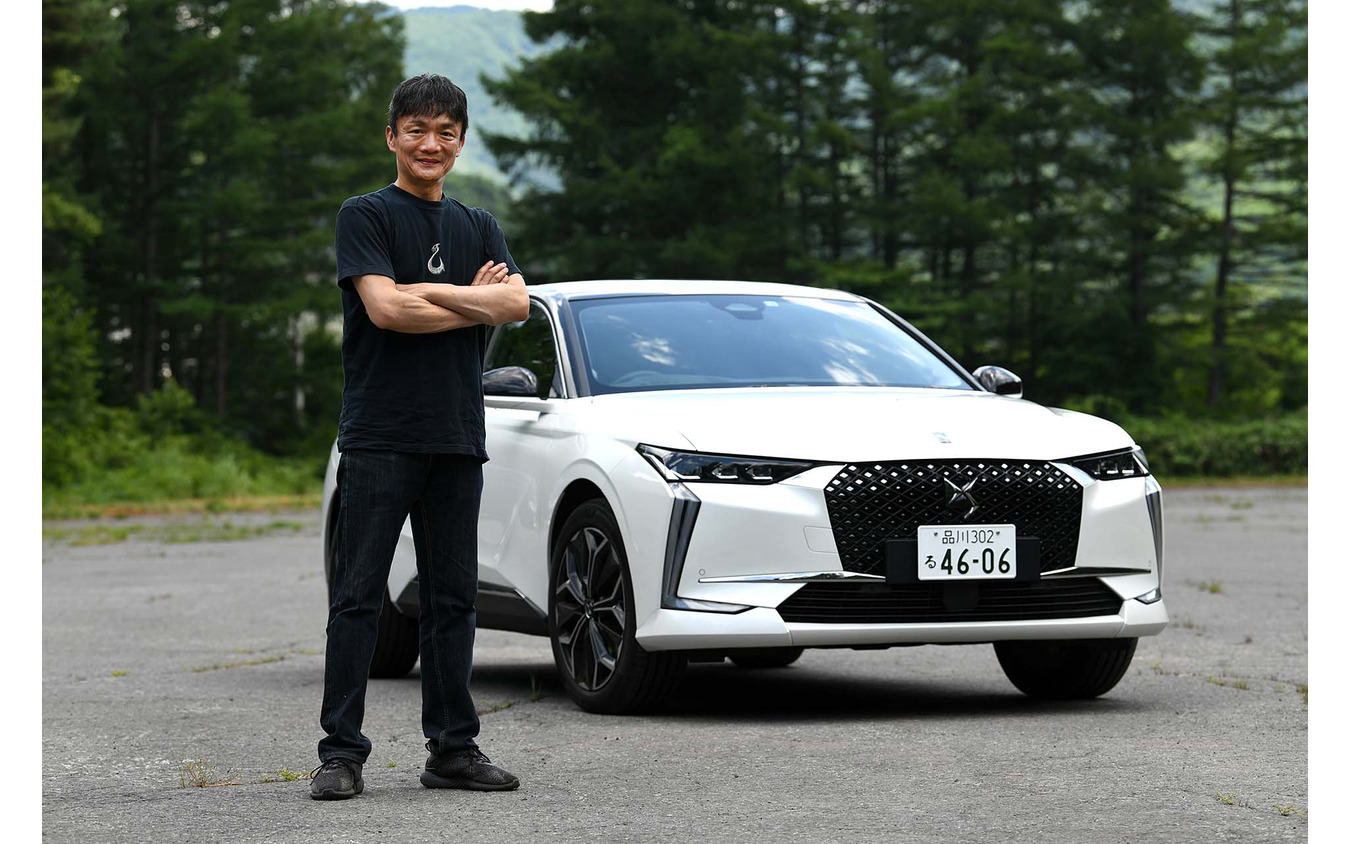 DS 4 と岡本幸一郎氏