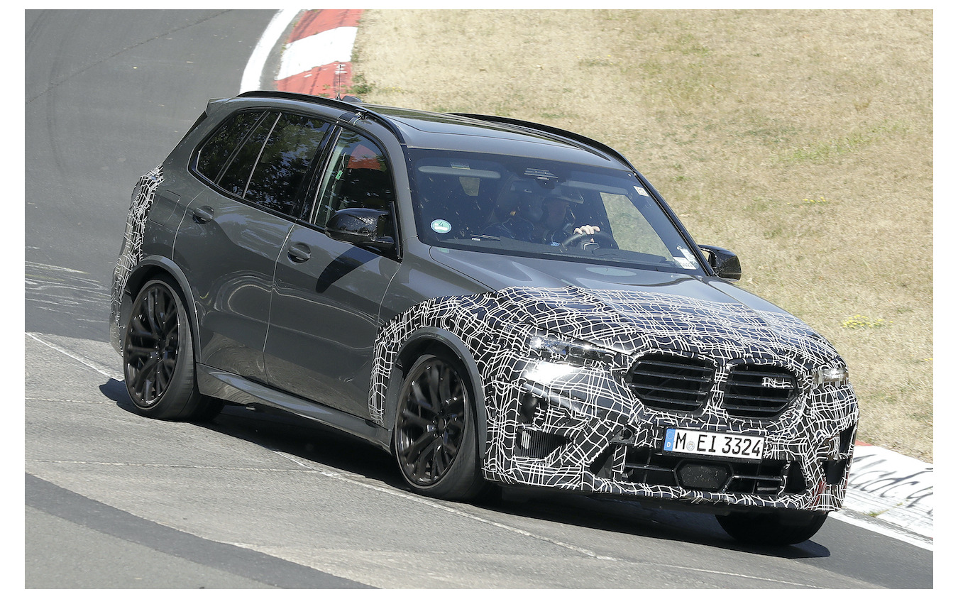 BMW X5M 改良新型プロトタイプ(スクープ写真)