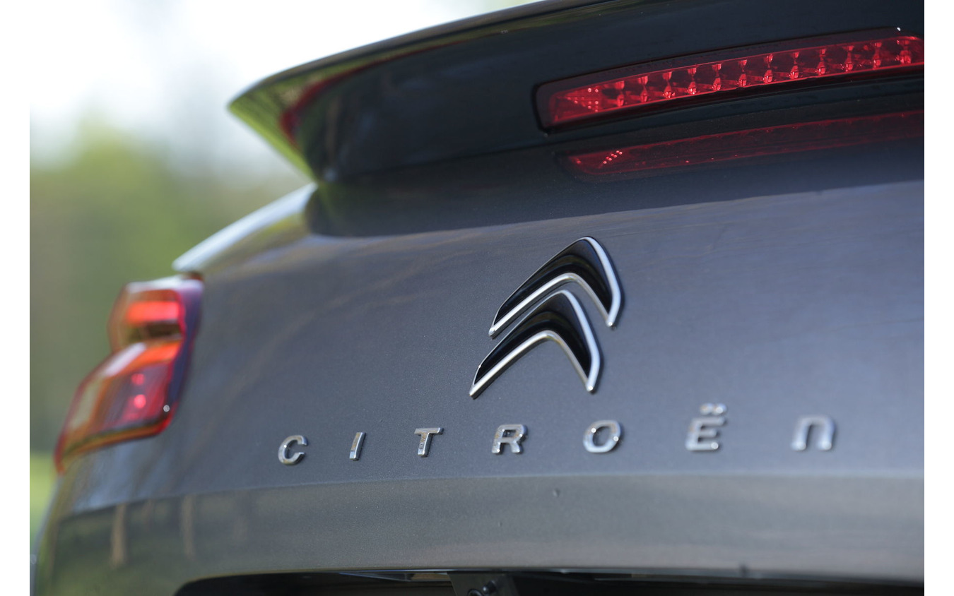 シトロエン C5 X ピュアテック180(海外仕様)