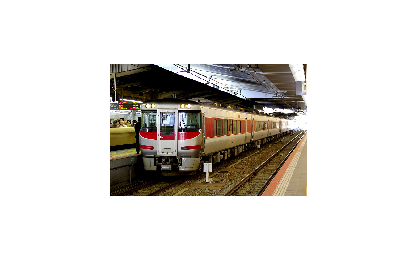 新観光列車に改造されるキハ189系。播但線経由で大阪と山陰を結ぶ特急『はまかぜ』を中心に運用されている。