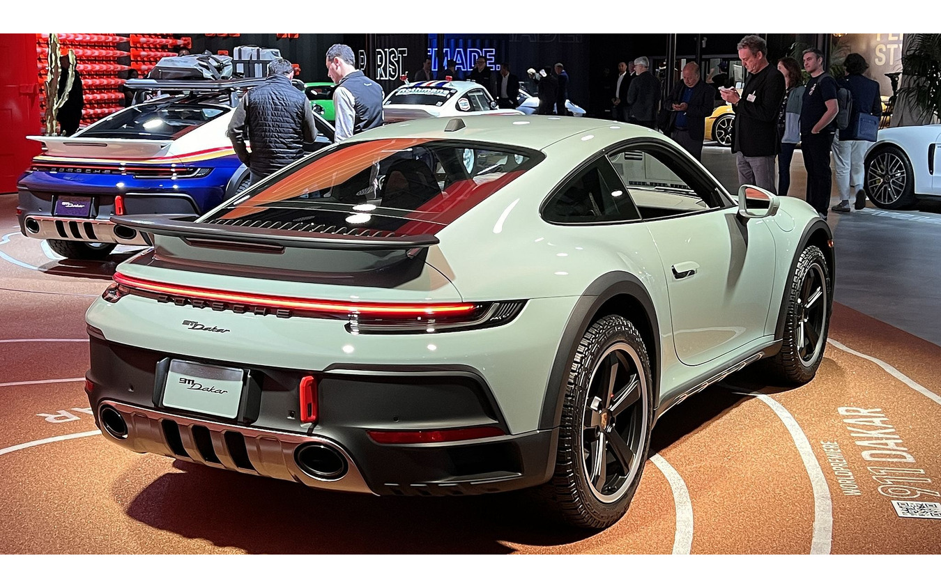 ポルシェ 911 ダカール(ロサンゼルスモーターショー2022)