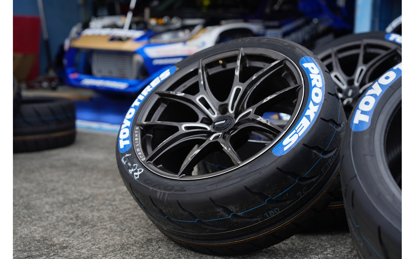 Team TOYO TIRES DRIFT