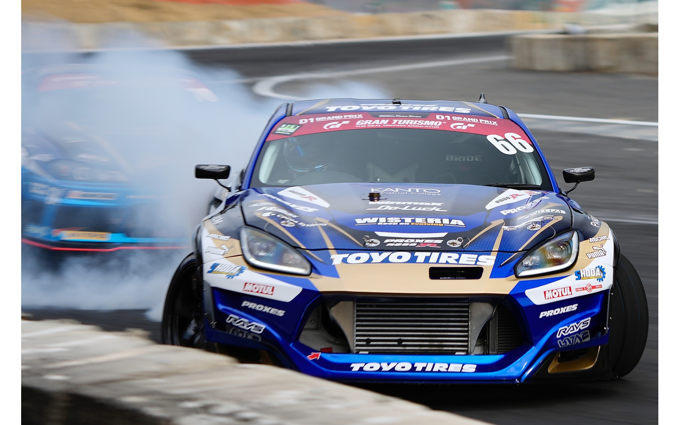 Team TOYO TIRES DRIFT