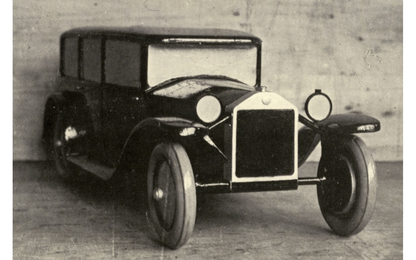 ランチア・ラムダ用木製1:1スケールモデル（1920年）
