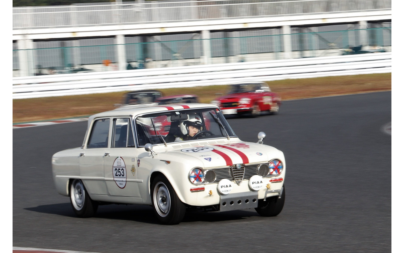 アルファロメオ ジュリアスーパーでサーキットデビュー