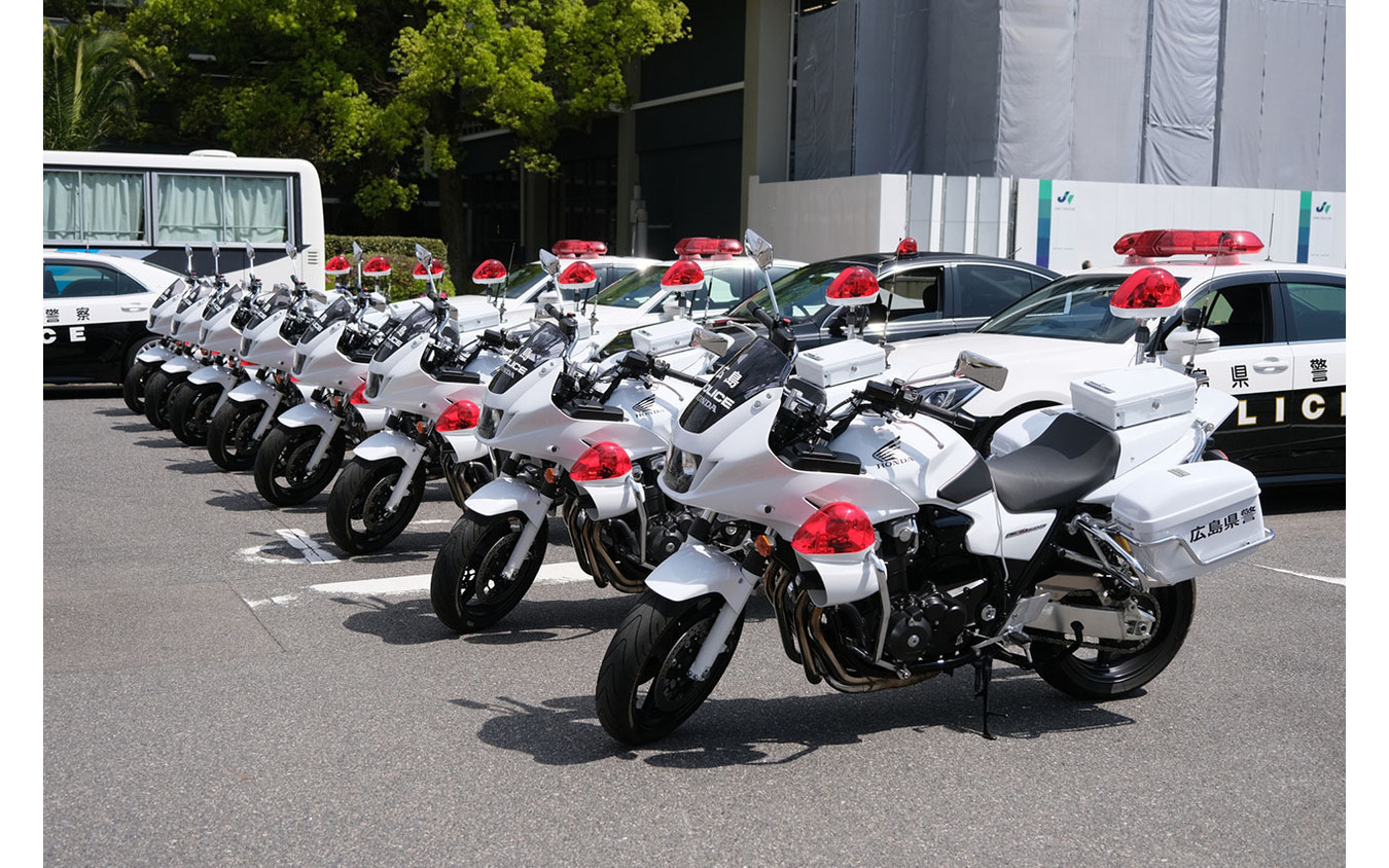 CB1300白バイ仕様(参考画像)