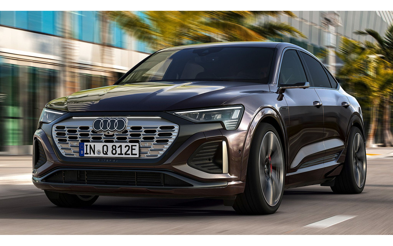 アウディ Q8 e-tron スポーツバック