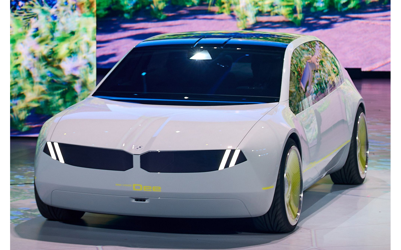 BMW i Vision Dee(CES2023)