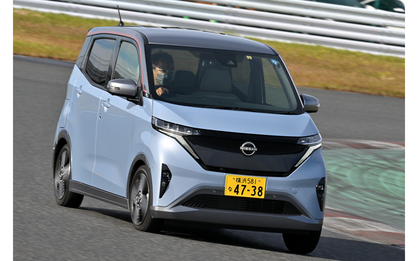 日産のEV、サクラ