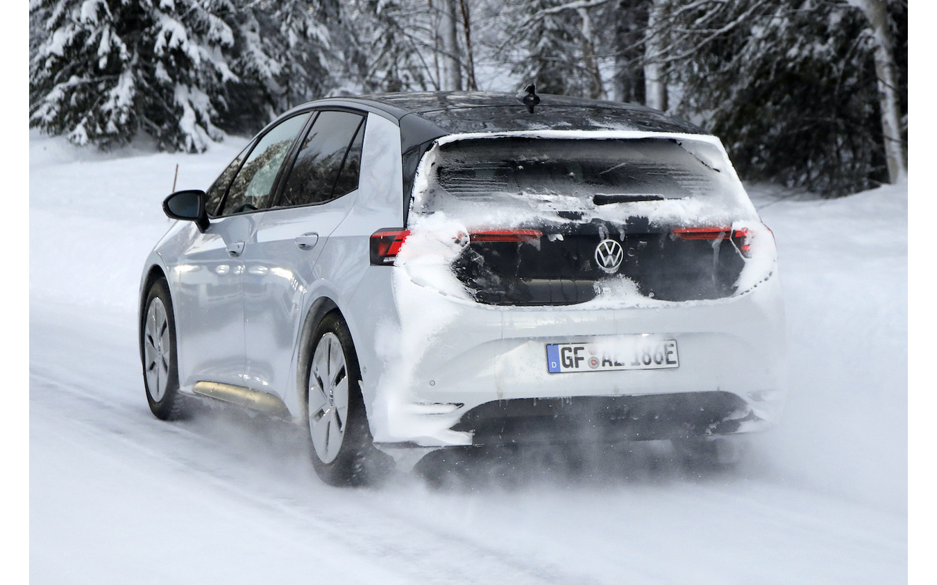 VW ID.3 改良新型プロトタイプ(スクープ写真)