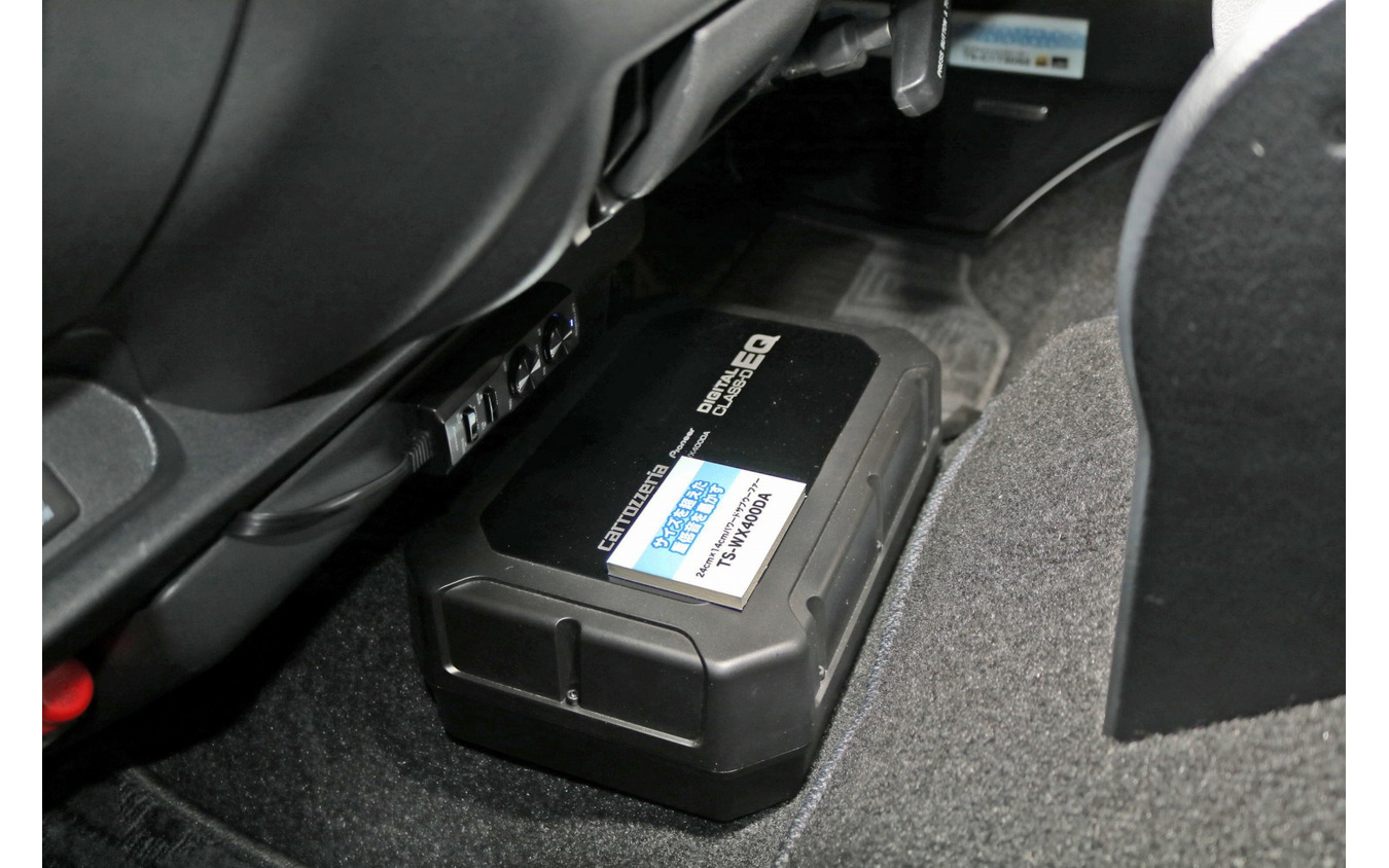 車内Wi-Fiを装備したcarrozzeria最新楽ナビ搭載キャンピングカーを展示…ジャパンキャンピングカーショー2023