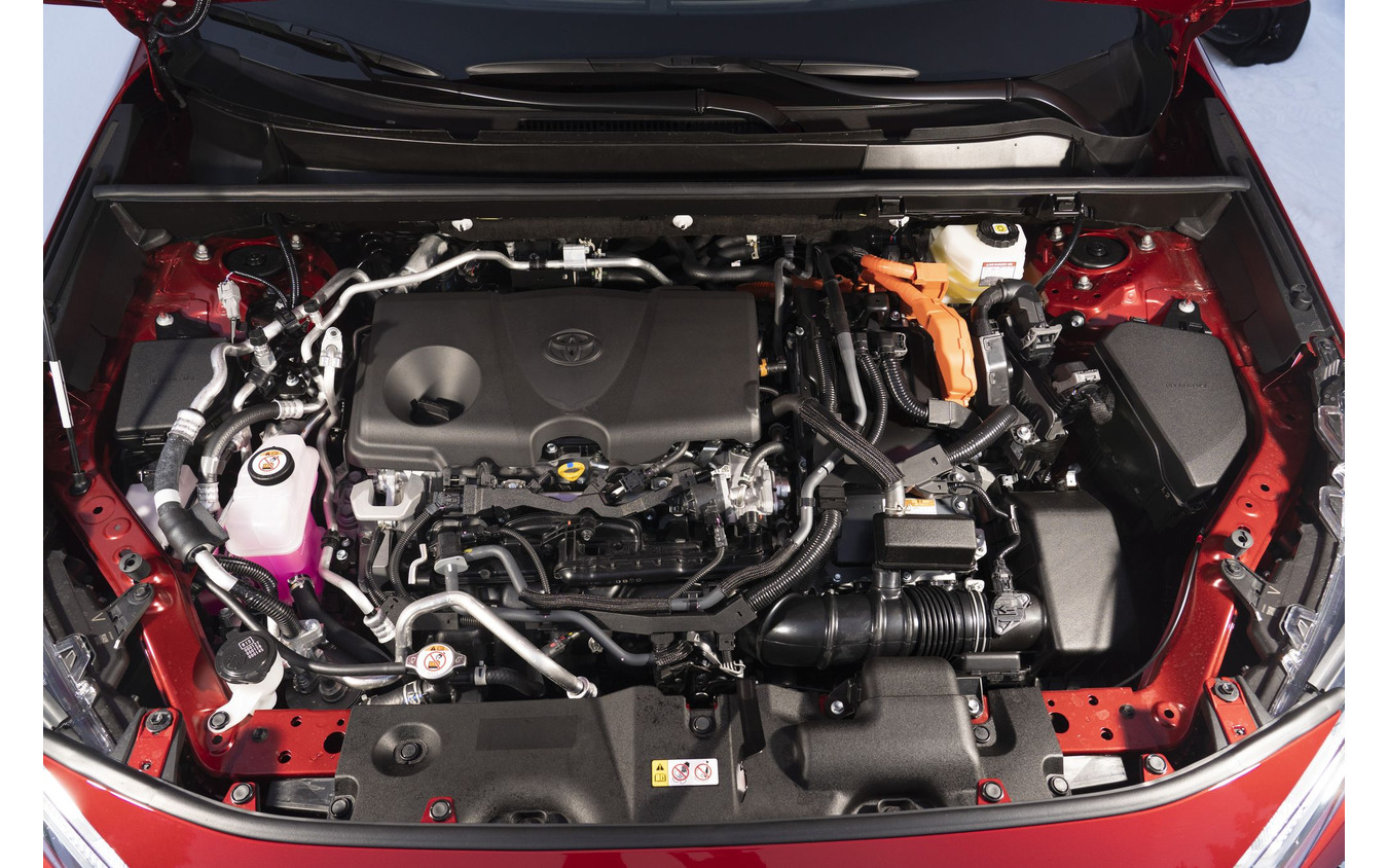 トヨタ RAV4 プラグインハイブリッド の「GRスポーツ」(欧州仕様)