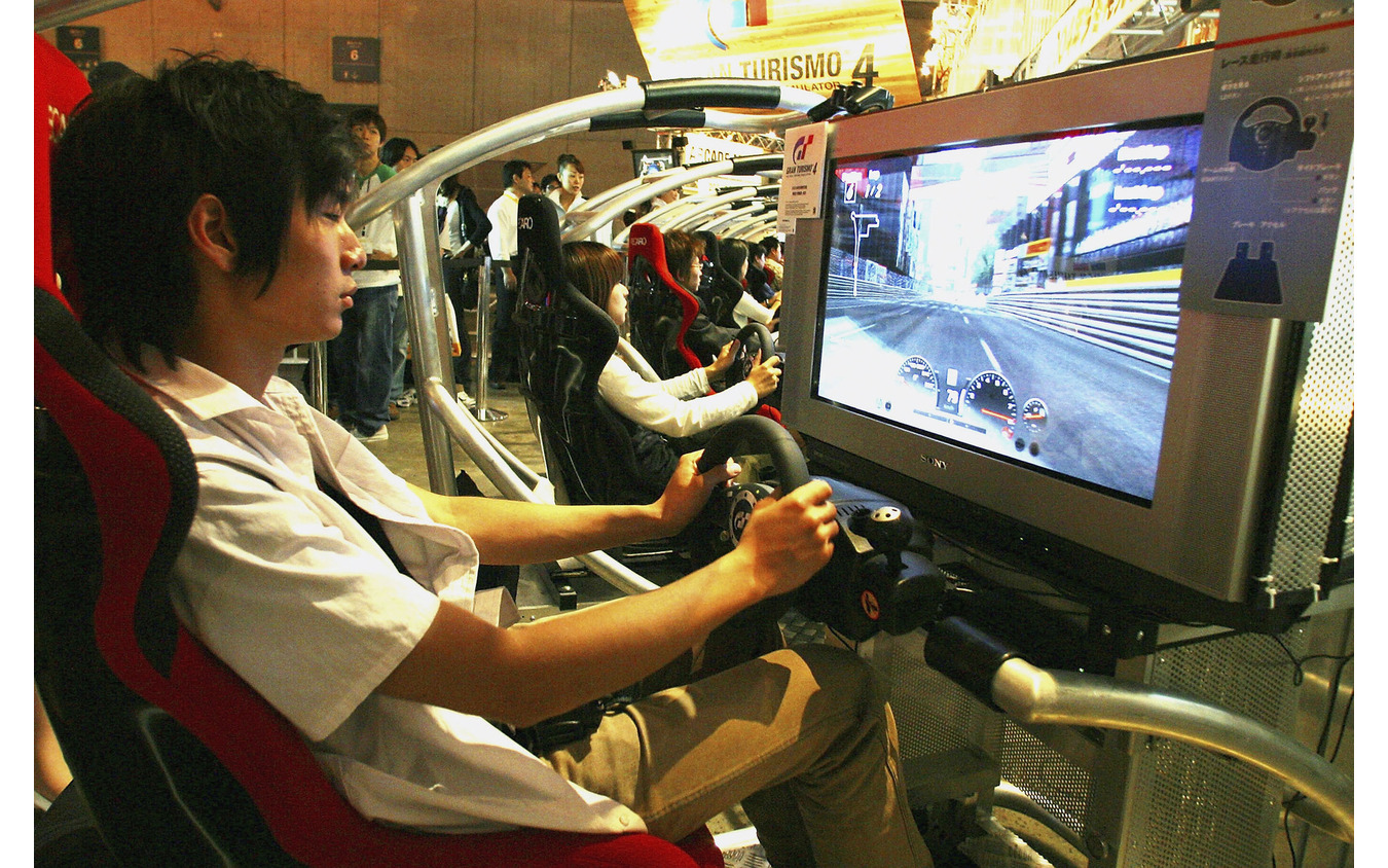 GT4（東京ゲームショウ2004）