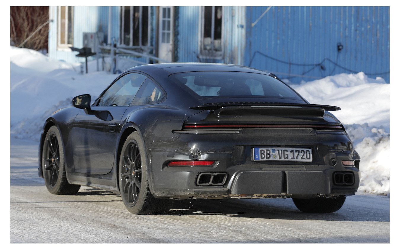 ポルシェ 911ターボ 改良新型プロトタイプ(スクープ写真)