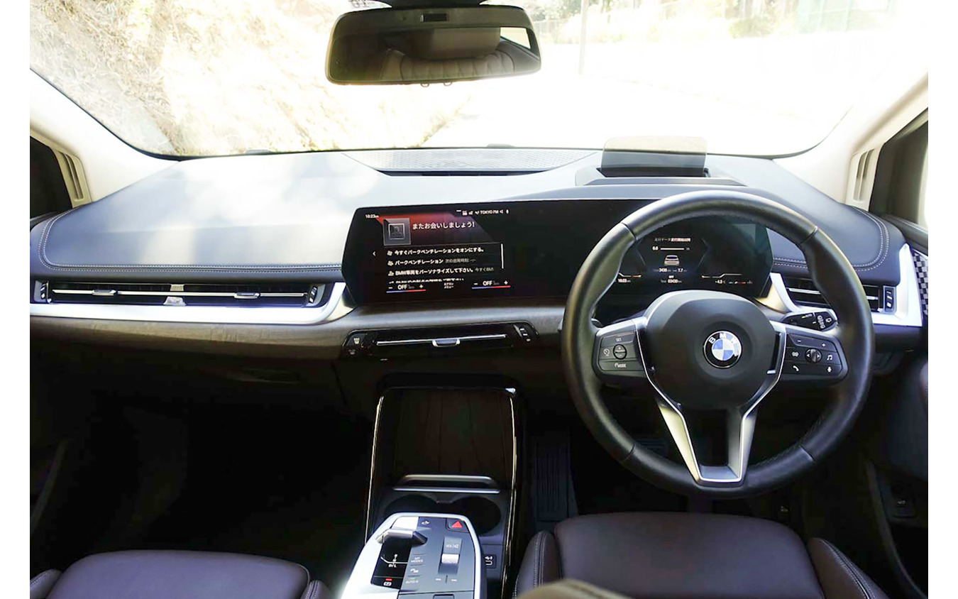 BMW 2シリーズアクティブツアラー(218dアクティブツアラー)