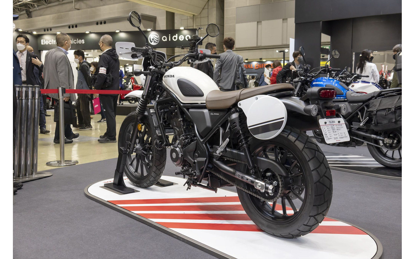 ホンダ CL250 オプション装着車(東京モーターサイクルショー2023)