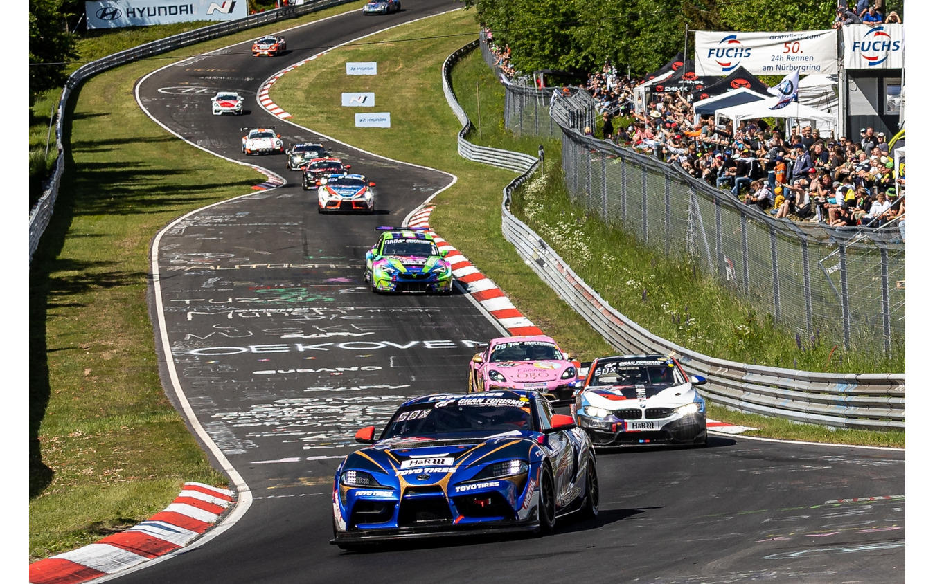ニュルブルクリンク24時間耐久レース