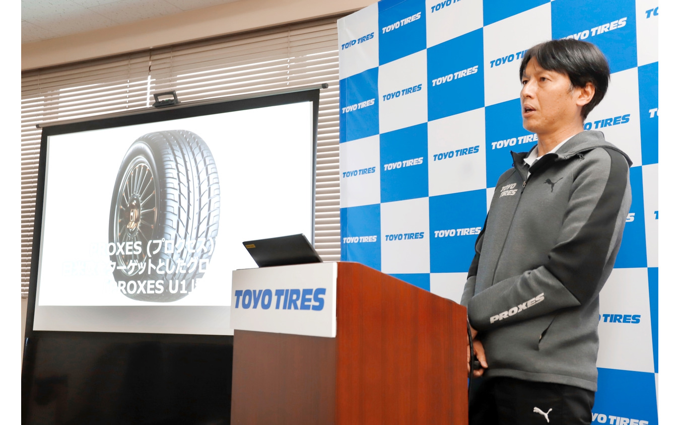事業統括部門 商品企画本部長の宇田 潤一氏よりプロクセスの歴史が語られた