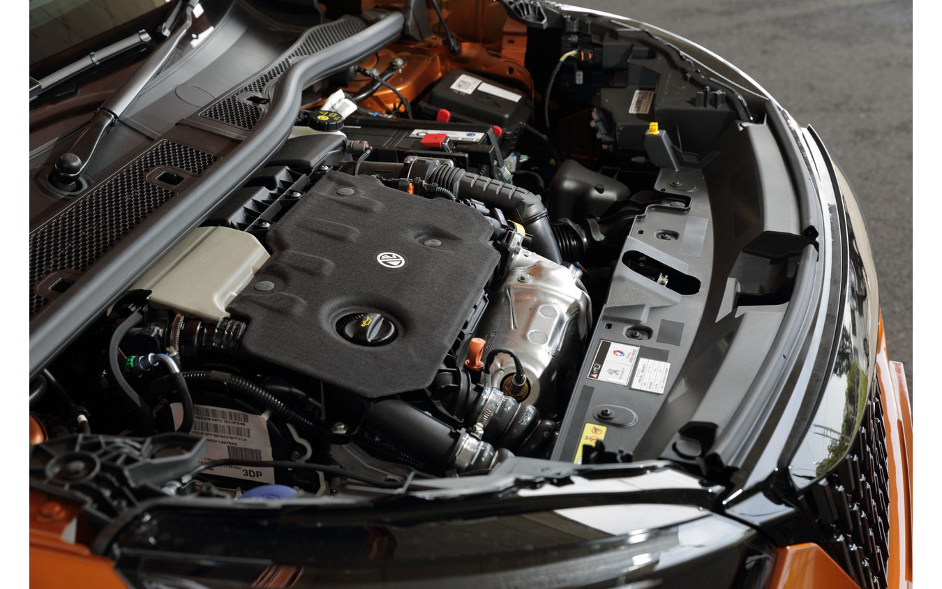 プジョー 2008 GT(ディーセル)