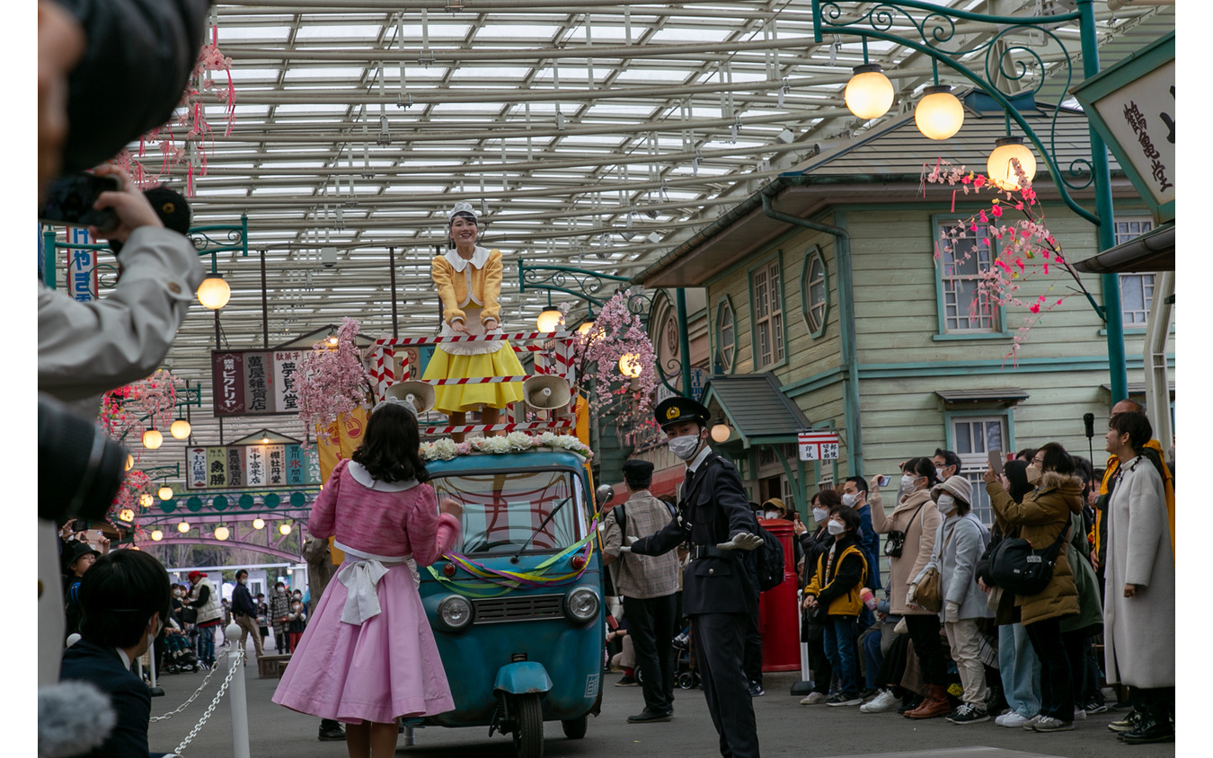 昭和レトロな食堂車も登場…西武園ゆうえんちが「とびっきりスゴYEAR！」を開催中