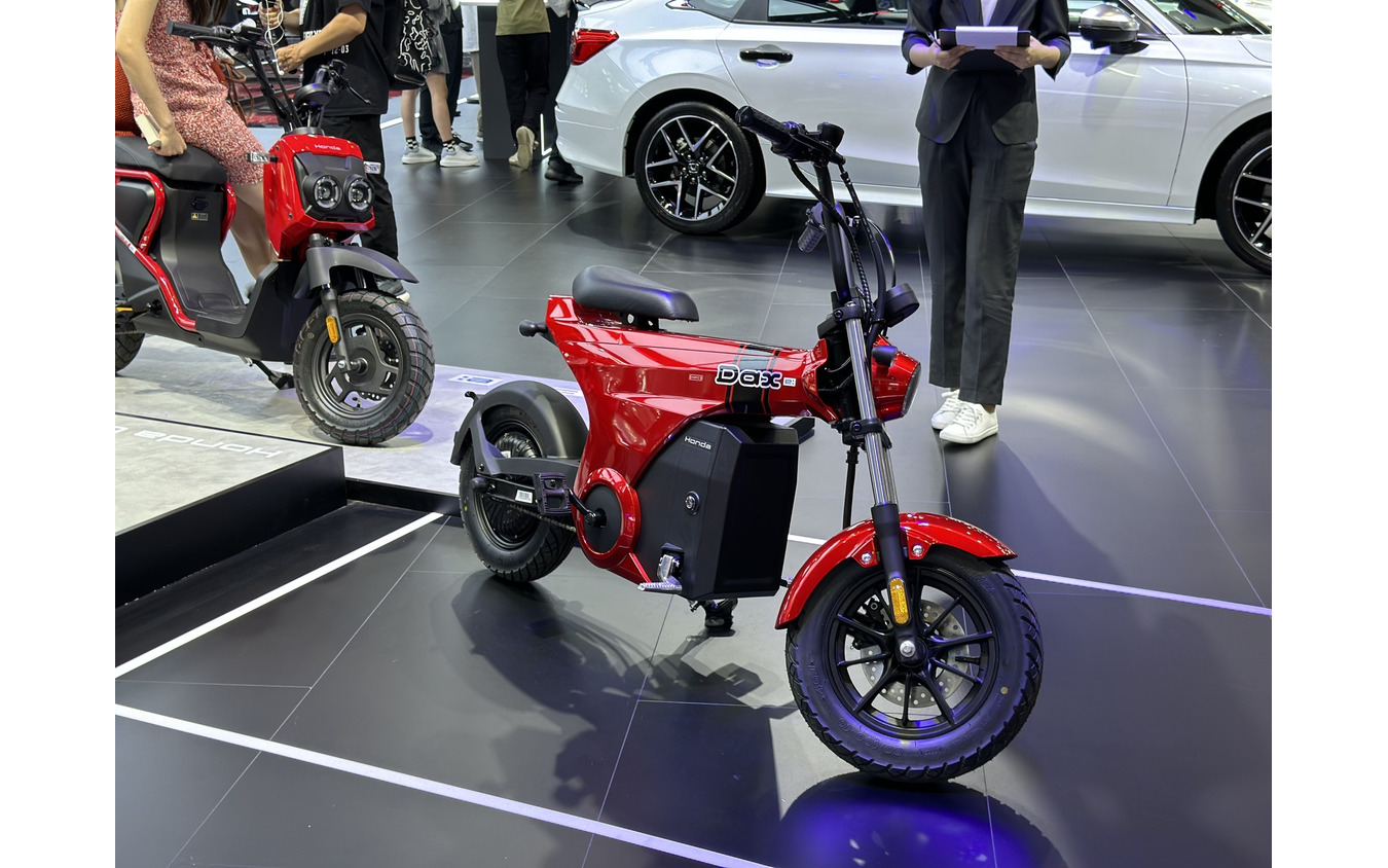 ホンダ Dax e:(上海モーターショー2023)