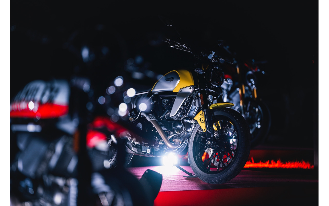 Ducati Brand Night（ドゥカティ ブランド ナイト）