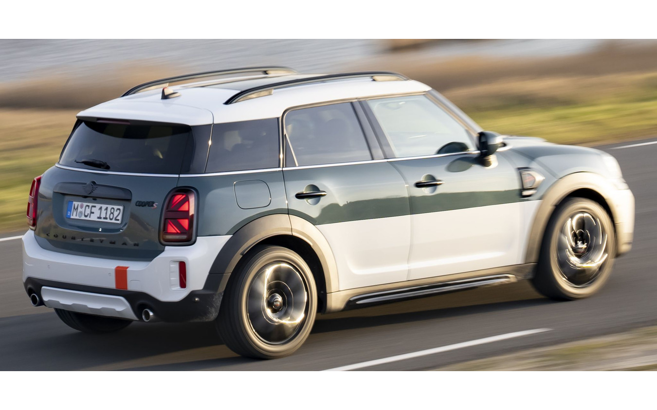 MINI カントリーマン(クロスオーバー)の「アンチャーテッド・エディション」