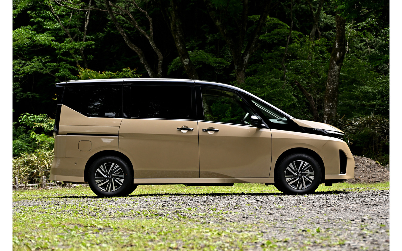日産 セレナ ホイールベース2870mm