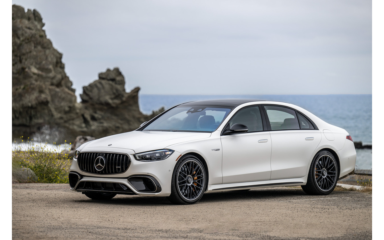 メルセデスAMG S63 Eパフォーマンス(海外仕様)