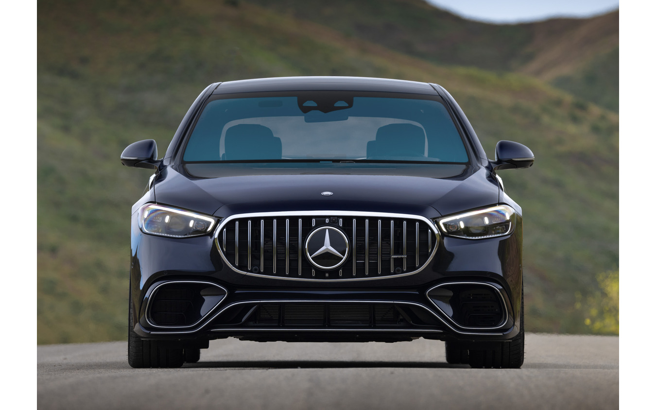 メルセデスAMG S63 Eパフォーマンス(海外仕様)