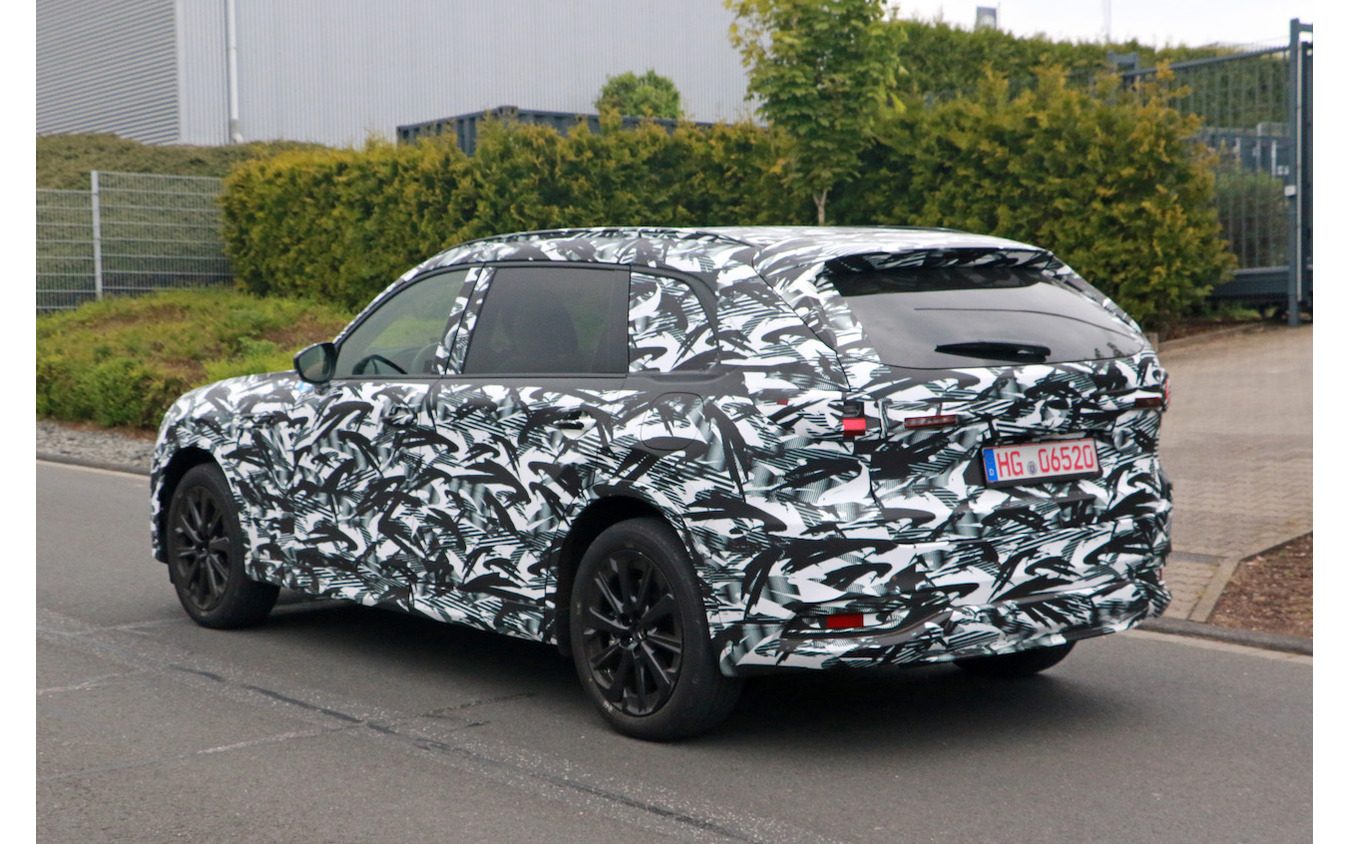 マツダ CX-80 市販型プロトタイプ(スクープ写真)
