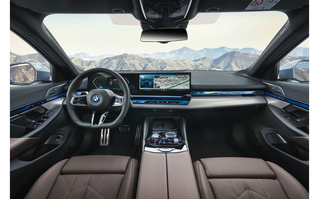 BMW i5 eDrive40 Mスポーツ